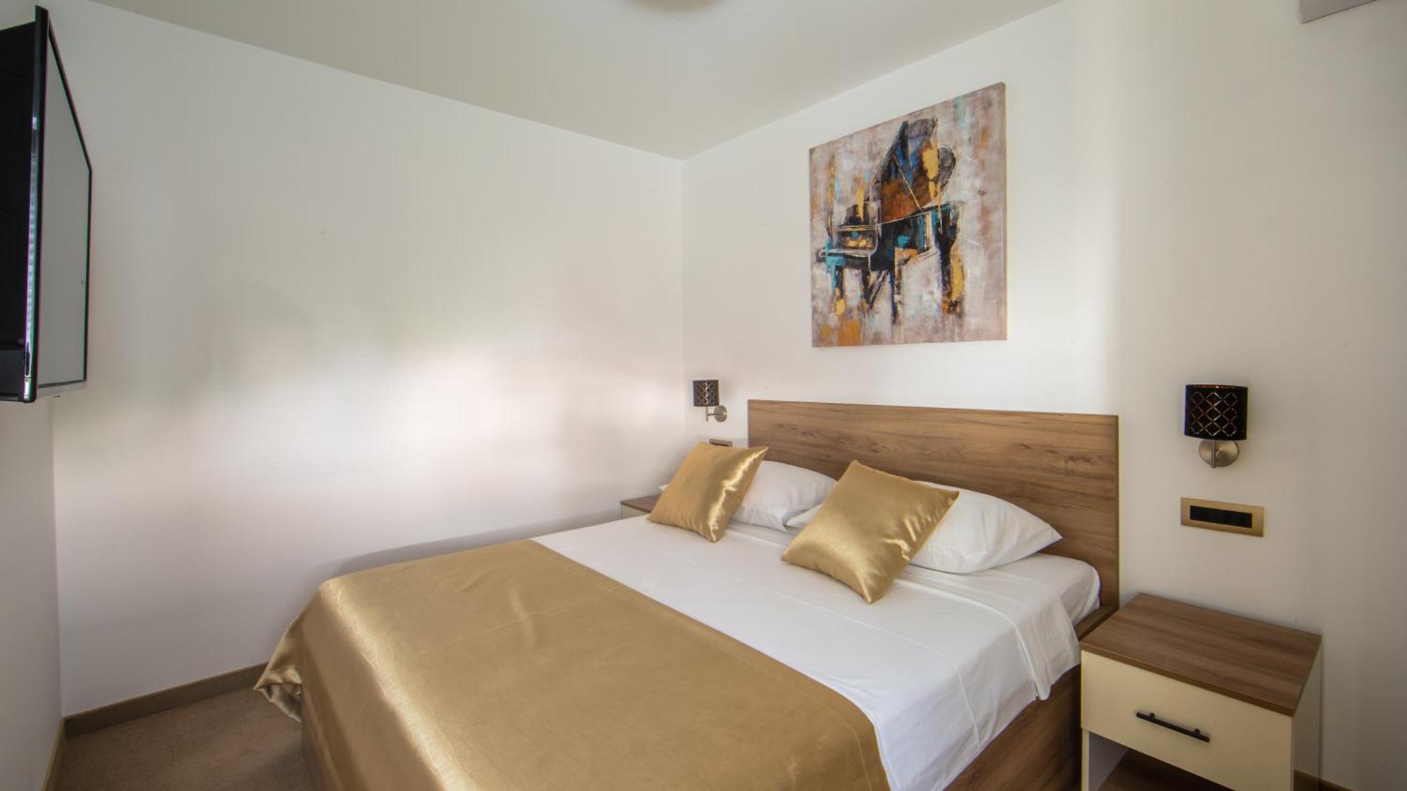 Rooms & Apartments Toni Stobrec Ruang foto