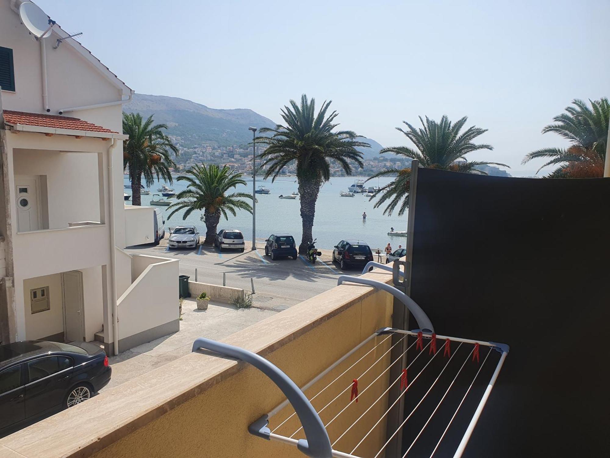 Rooms & Apartments Toni Stobrec Ruang foto